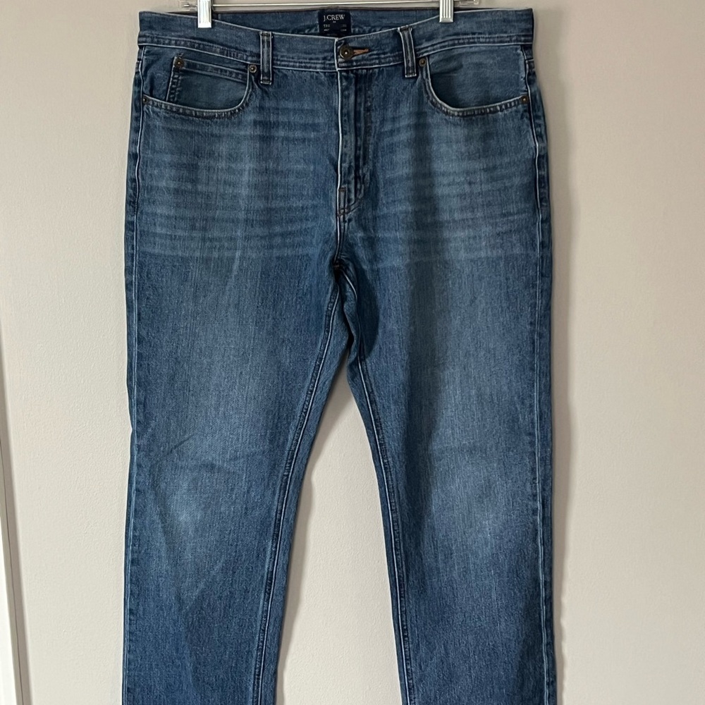 J Crew The Sutton Men's Jeans 34X31 Denim Pants Medium Wash 100% Cotton Blue